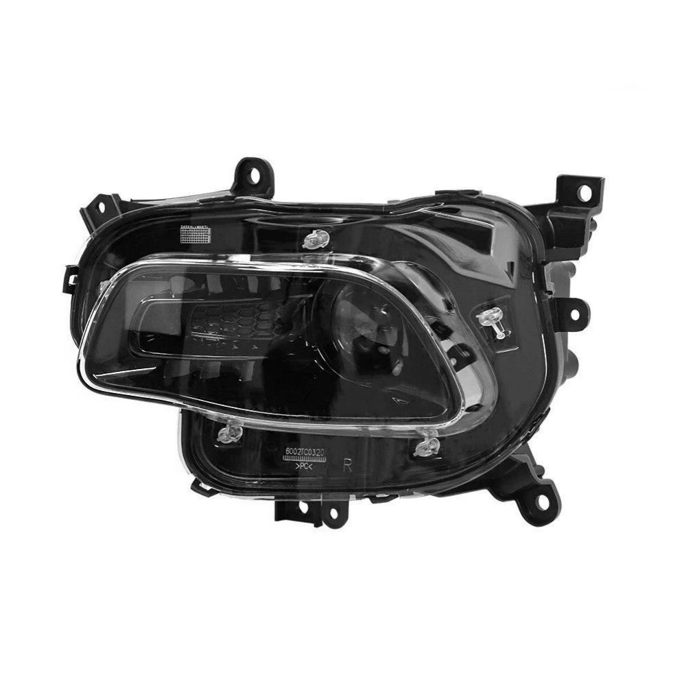 Left HID headlight lens close-up for 2014-2018 Jeep Cherokee