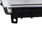 Halogen projector headlight connector close-up for 2014-2015 GMC Sierra 1500