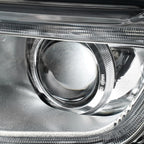 Hid headlight reflector close-up for 2014-2016 Jeep Grand Cherokee