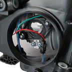 Black Halogen headlight lens and housing detail for 2015-2018 Ford Focus (view 12)
