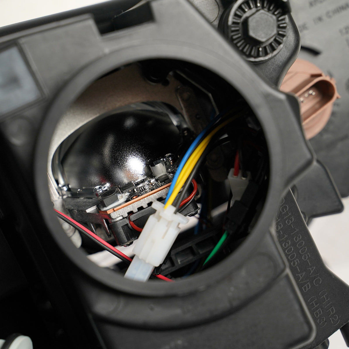 Led headlight back housing close-up for 2013-2019 Ford Taurus