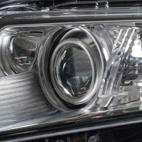 Hid headlight back housing close-up for 2010-2019 Lincoln MKT