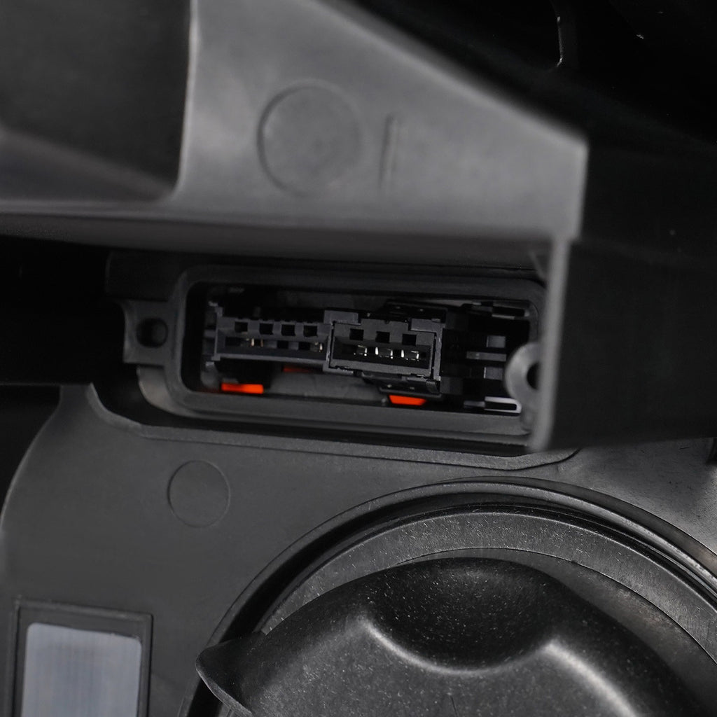 Hid headlight mounting tab close-up for 2013-2017 Buick Enclave