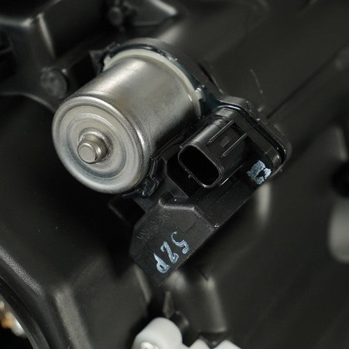 Hid headlight bezel close-up for 2010-2012 Lexus RX350