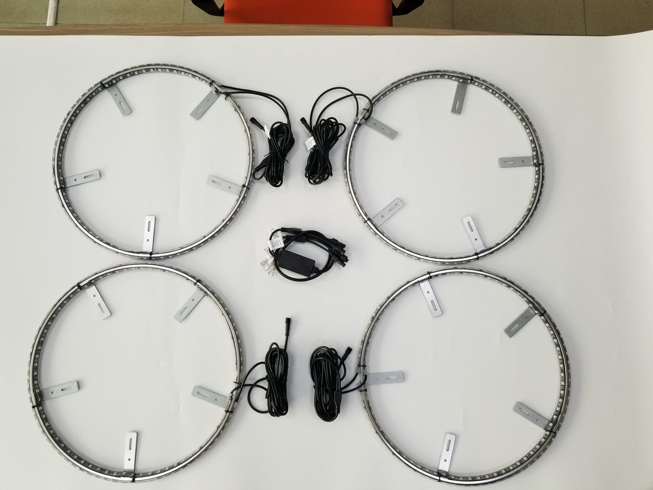 LED Wheel Light Kit Chase Moving Signal and Brake Function Wireless 18" Lighting