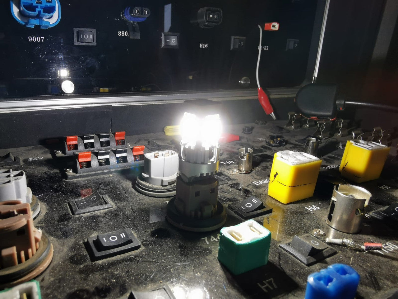 7443 LED No Hyper Flash Only for Jeep Park Lamp Lights (White or Amber) Lighting