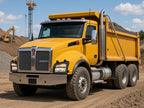 2014-2023 Kenworth T880 with Black Halogen headlights installed