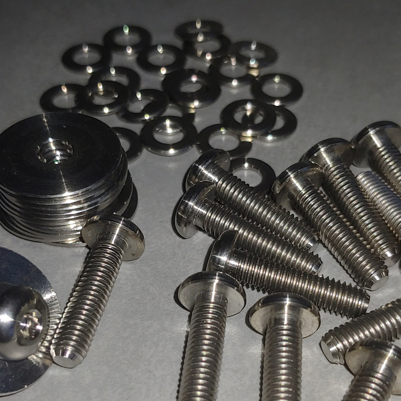 Titanium Engine Bay Cover Bolts and Washers for Ferrari 360 and Challenge 14pcs Set Exterior Part