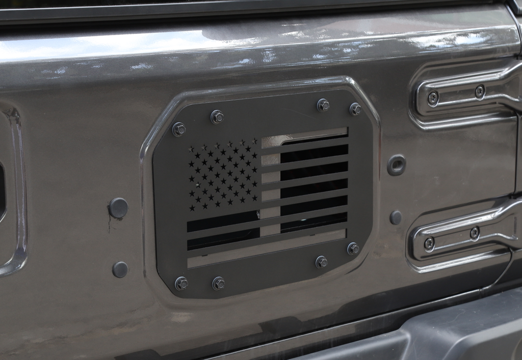 US Flag Aluminum Tailgate Exhaust Cover for Jeep Wrangler JL 2018-2023 Exterior Part