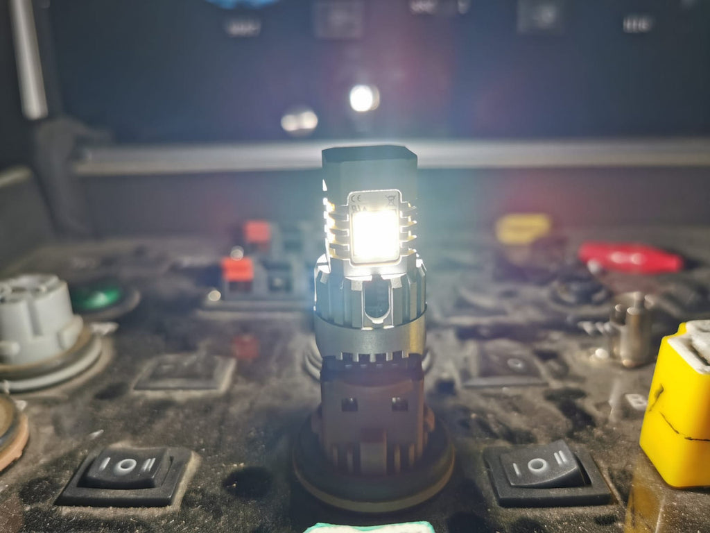 7443 LED No Hyper Flash Only for Jeep Park Lamp Lights (White or Amber) Lighting