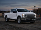 2020-2022 Ford F-250/F-350 Super Duty with chrome halogen headlights installed