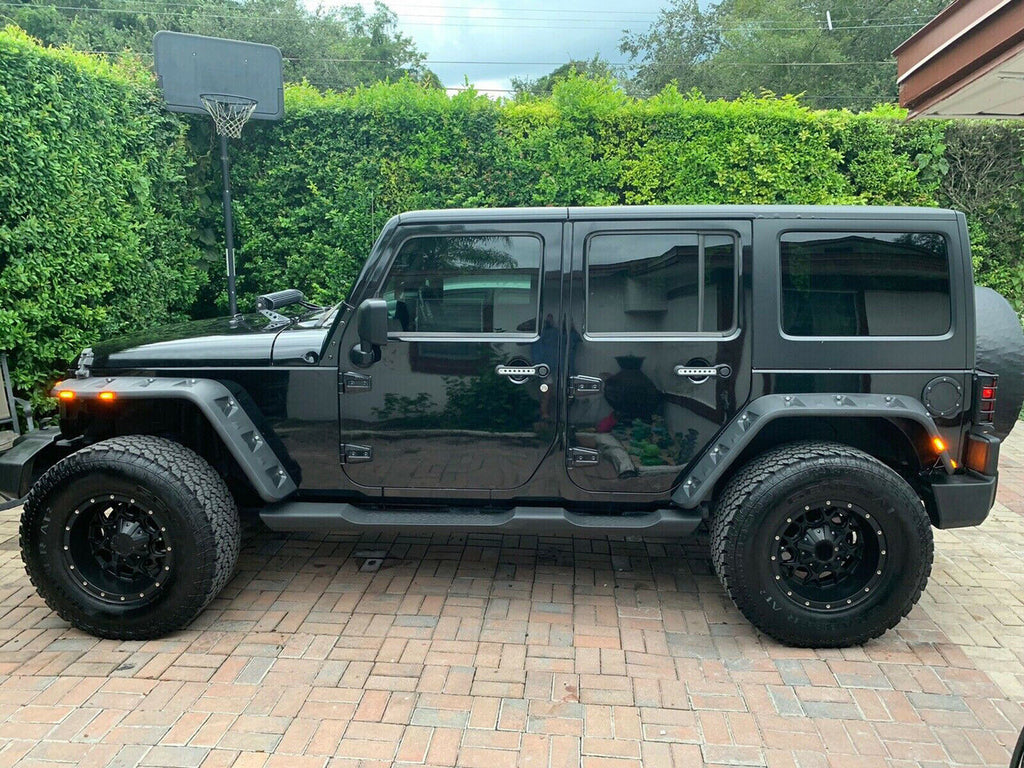 Pocket-Riveted Style Fender Flares with LED Light Kit for 2007-2018 Jeep Wrangler JK JKU Exterior Part